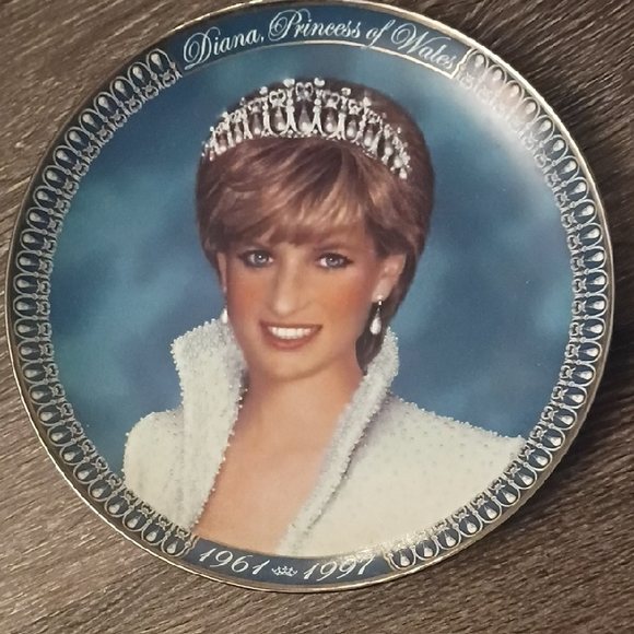 Princess Diana Commemorative Plate